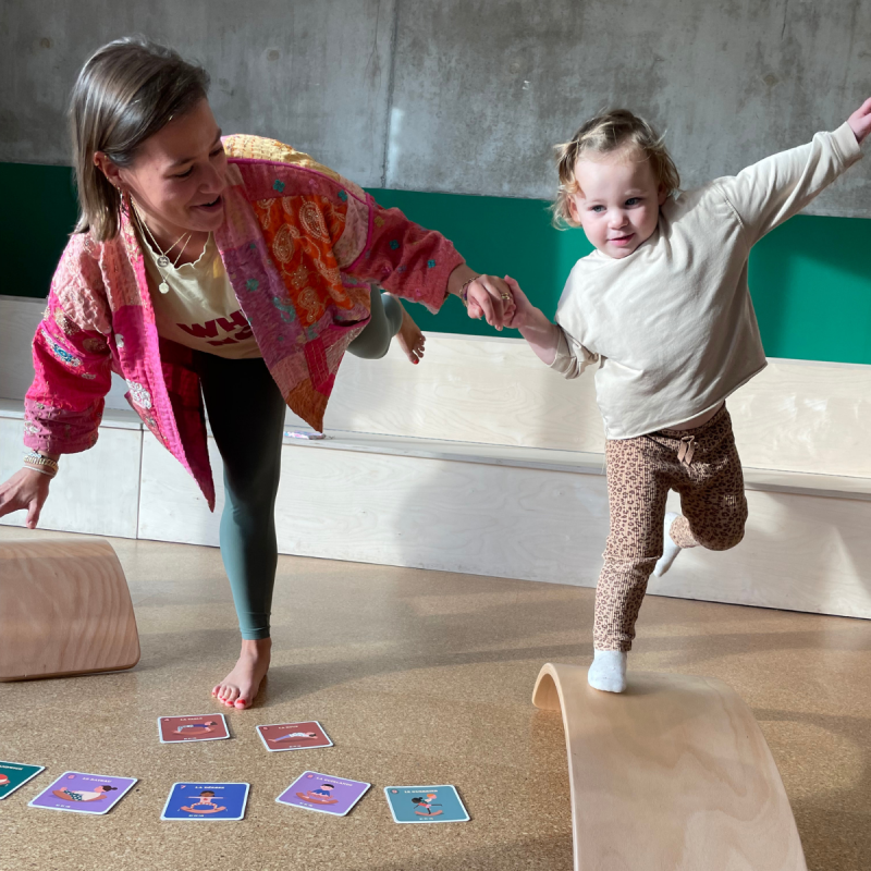 Observe Montessori - Planche d'équilibre et cartes Yoga + pochon offert -  Sebio