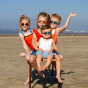 RoZZ Zonnebril voor kinderen van 1 tot 4 jaar - Elektrisch blauw